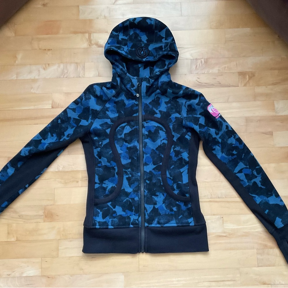 lululemon athletica Blue Camo Hoodie
